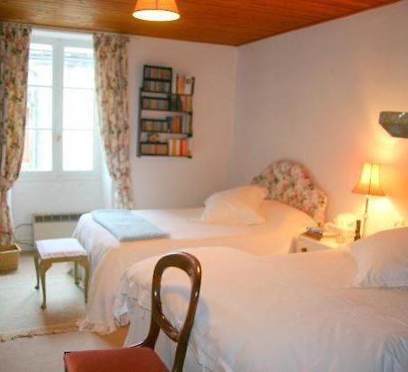 Chambres D'Hotes Chez Carolyn Villefranche-du-Perigord ห้อง รูปภาพ